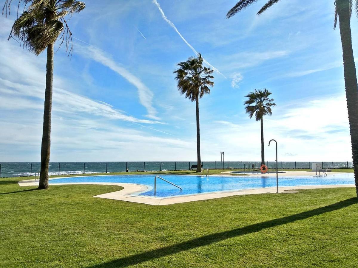 Mi Capricho, Beachfront, Grownfloor, Private Garden & Terrace Sitio de Calahonda Zewnętrze zdjęcie