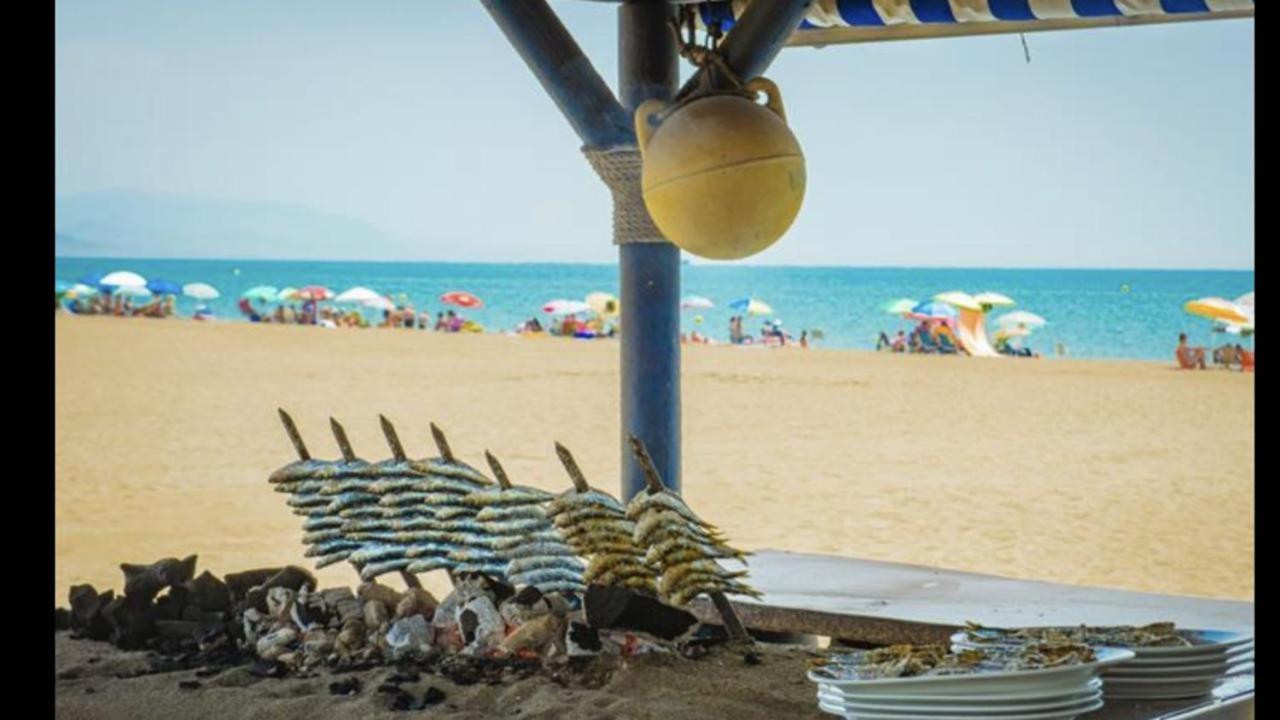 Mi Capricho, Beachfront, Grownfloor, Private Garden & Terrace Sitio de Calahonda Zewnętrze zdjęcie