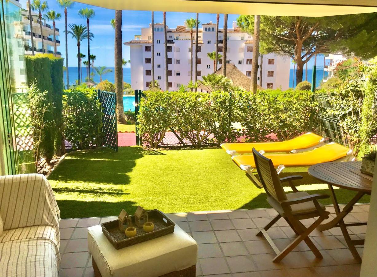 Mi Capricho, Beachfront, Grownfloor, Private Garden & Terrace Sitio de Calahonda Zewnętrze zdjęcie