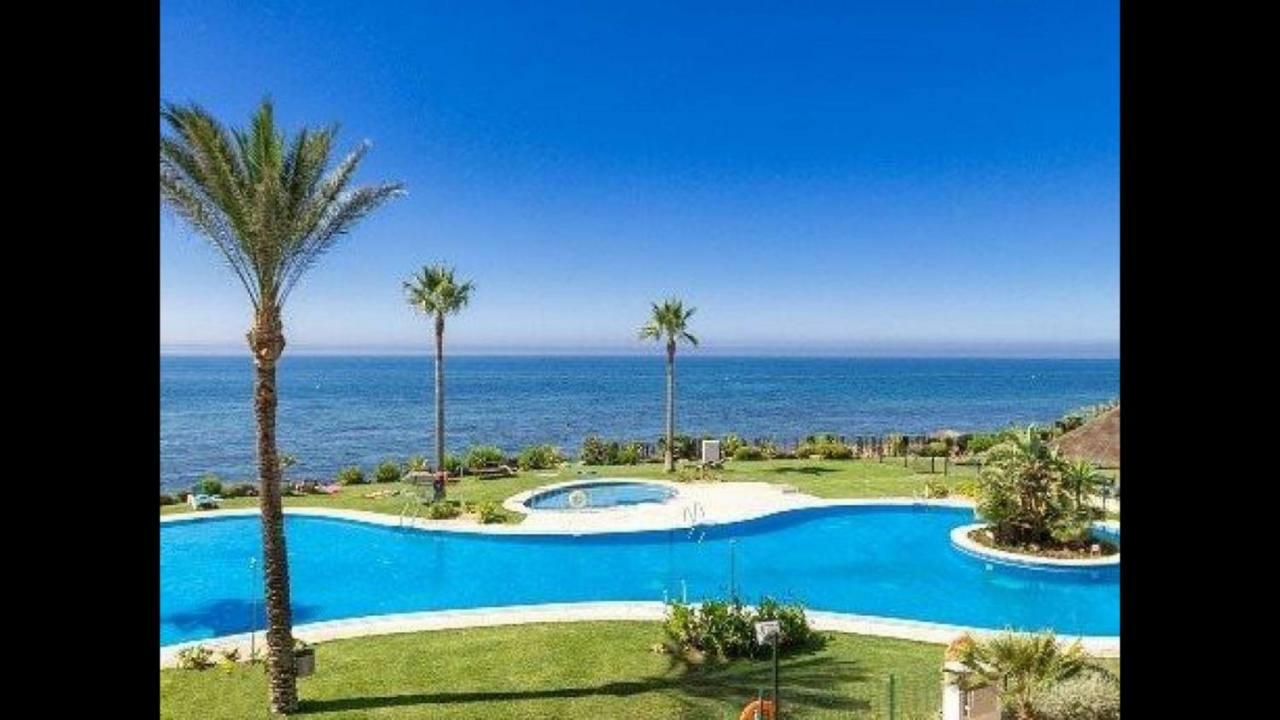 Mi Capricho, Beachfront, Grownfloor, Private Garden & Terrace Sitio de Calahonda Zewnętrze zdjęcie