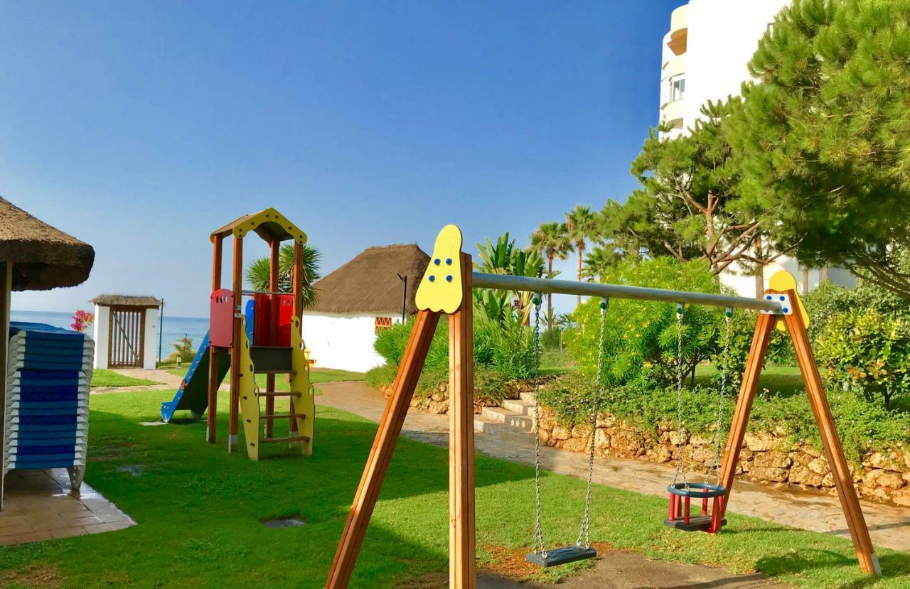Mi Capricho, Beachfront, Grownfloor, Private Garden & Terrace Sitio de Calahonda Zewnętrze zdjęcie