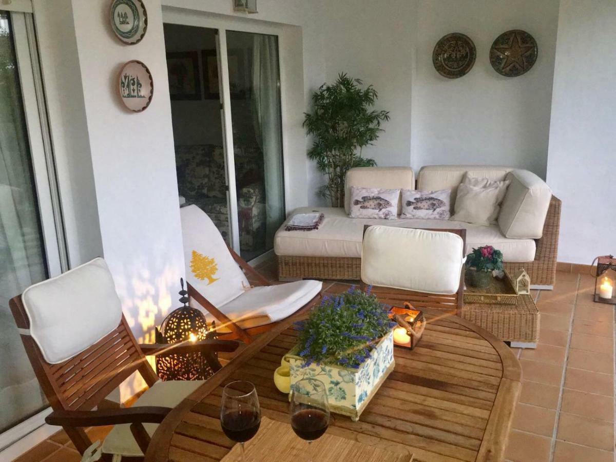 Mi Capricho, Beachfront, Grownfloor, Private Garden & Terrace Sitio de Calahonda Zewnętrze zdjęcie