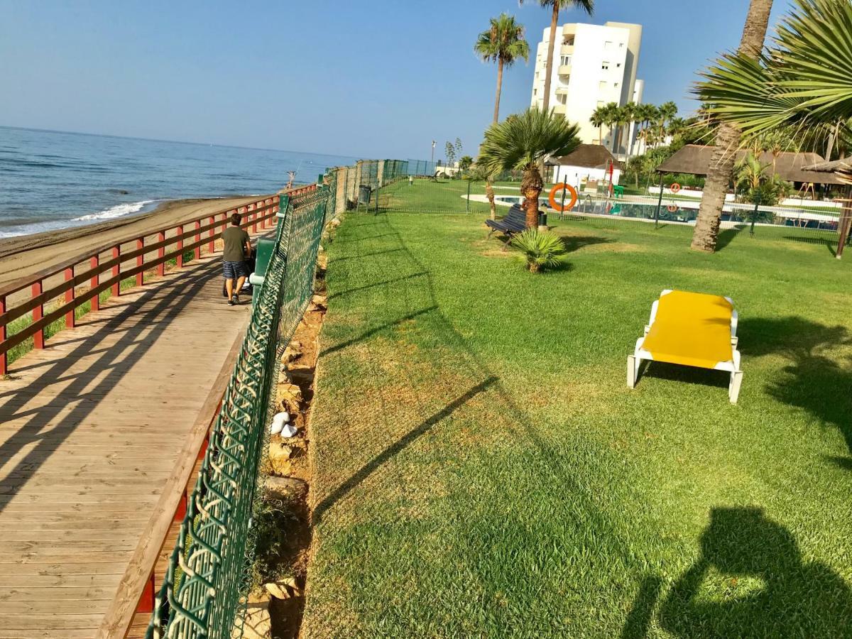 Mi Capricho, Beachfront, Grownfloor, Private Garden & Terrace Sitio de Calahonda Zewnętrze zdjęcie