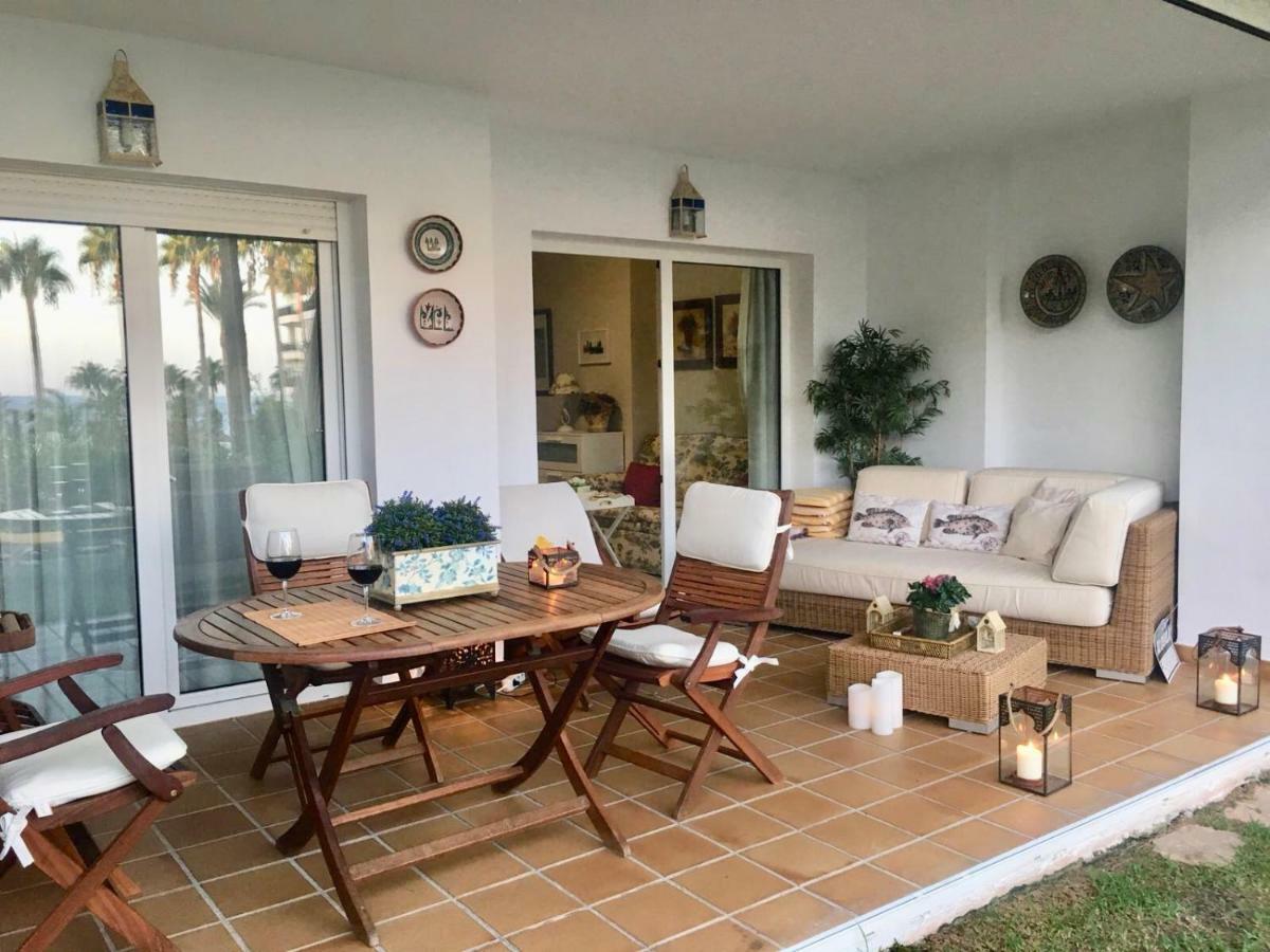 Mi Capricho, Beachfront, Grownfloor, Private Garden & Terrace Sitio de Calahonda Zewnętrze zdjęcie
